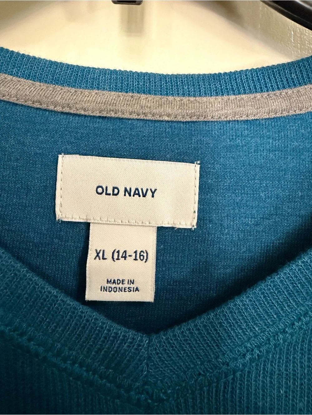 Old Navy Teal V-Neck Sweater for Kids (276)